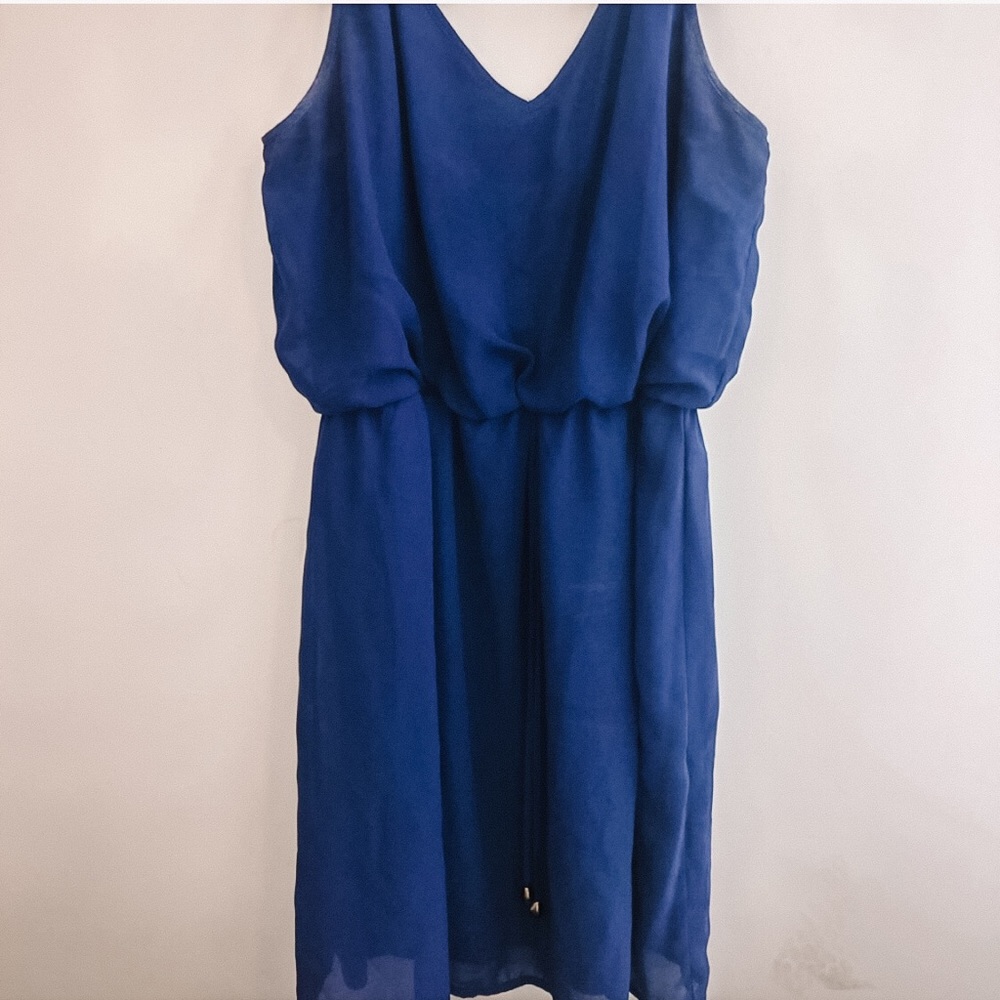 Blue dress